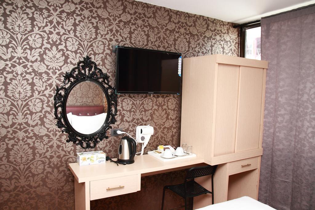 Harrys Suite Hotel Bangkok Eksteriør bilde